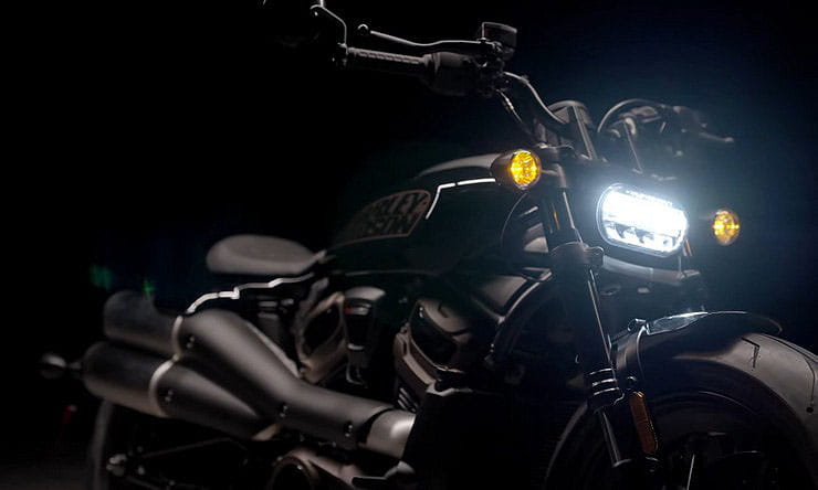 Harley-Davidson 1250 Custom Nightster_thumb